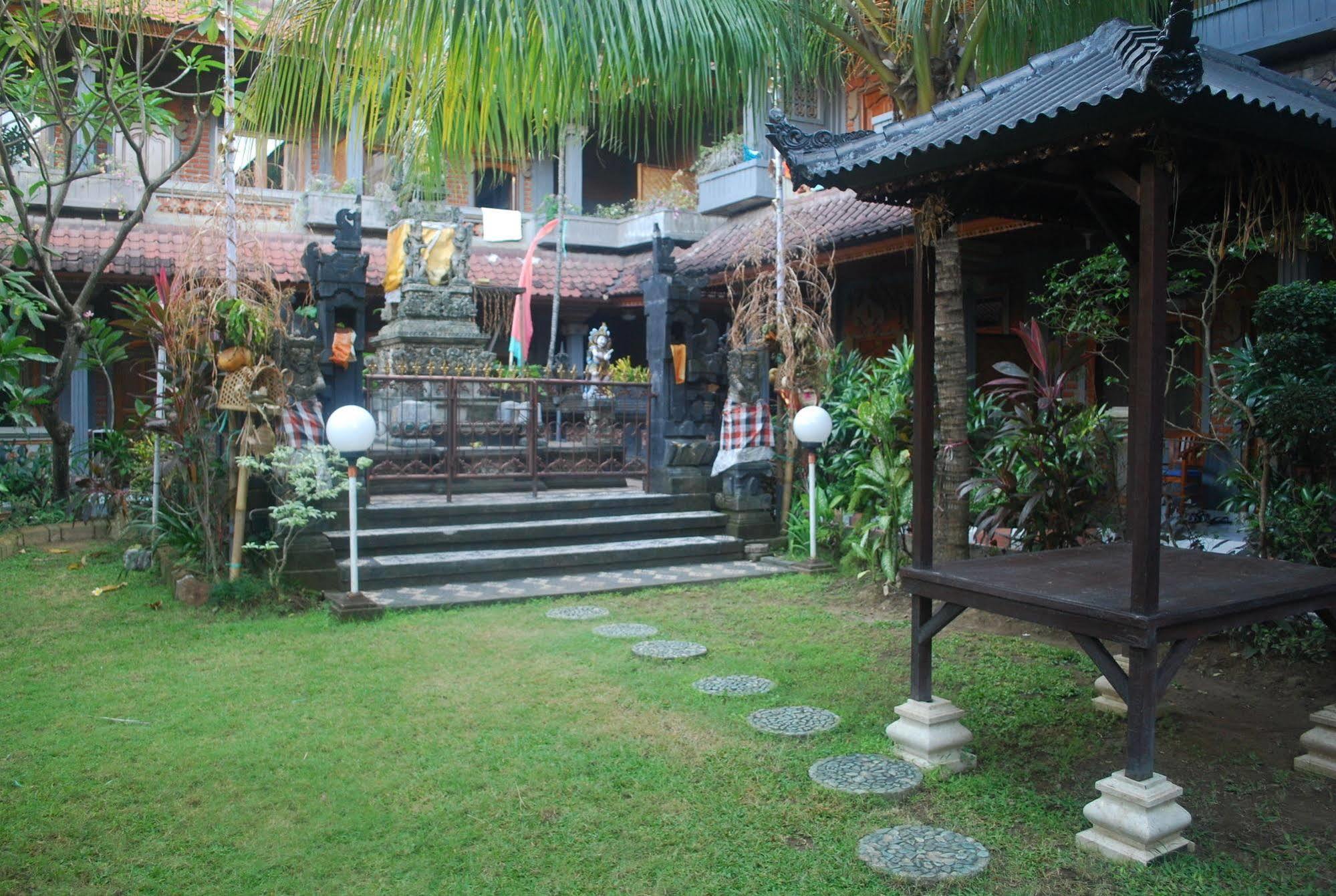 Hotel Sorga Cottages Kuta Lombok Exterior foto